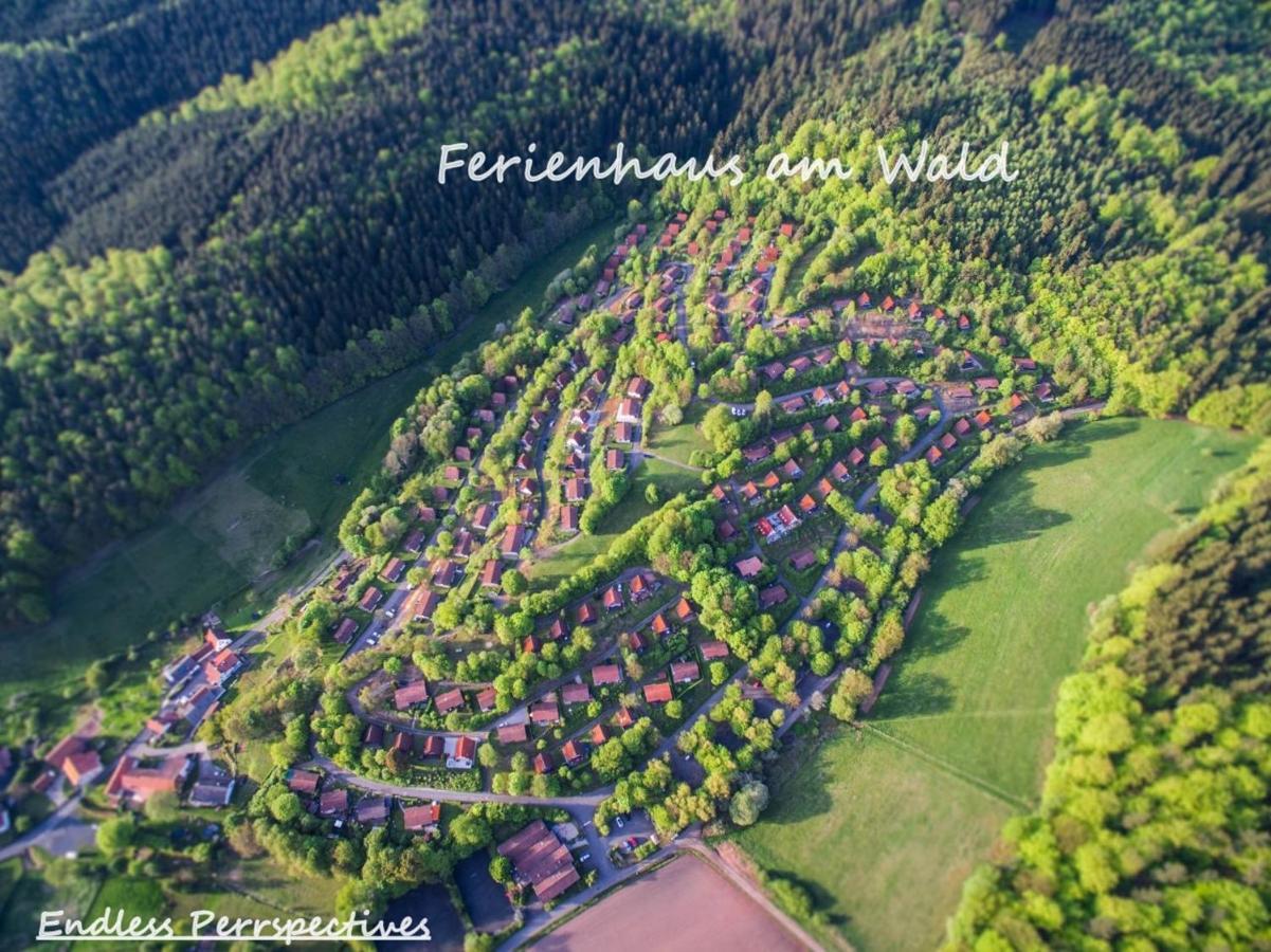 Ferienhaus Am Wald Ronshausen エクステリア 写真